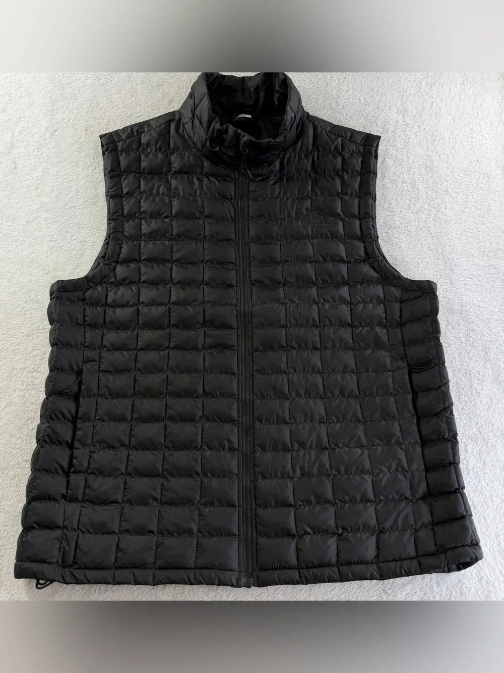 The North Face ThermoBall Eco Black Insulated Puffer Vest Tonal Logo